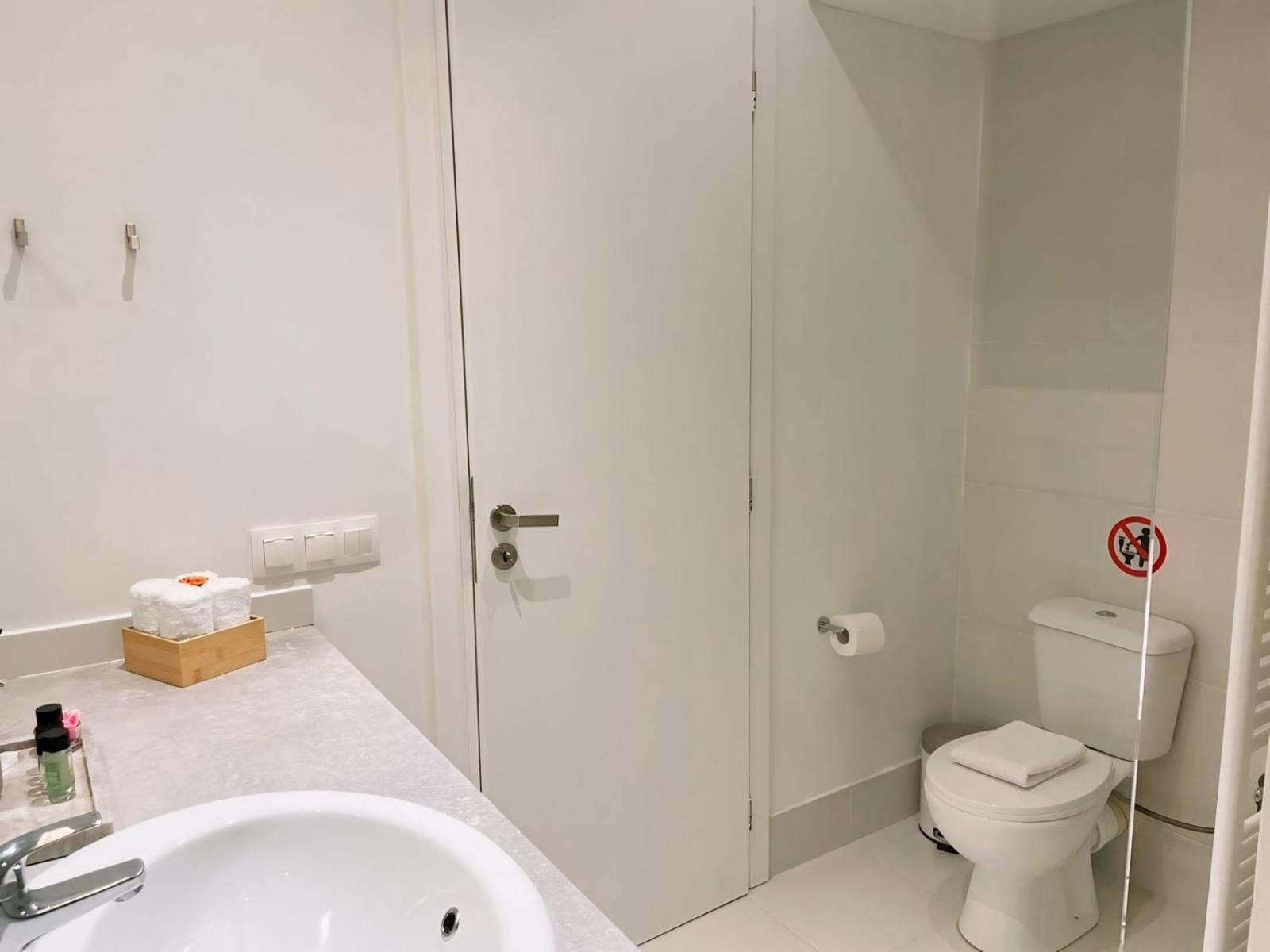 Dante Apartment Atene Esterno foto
